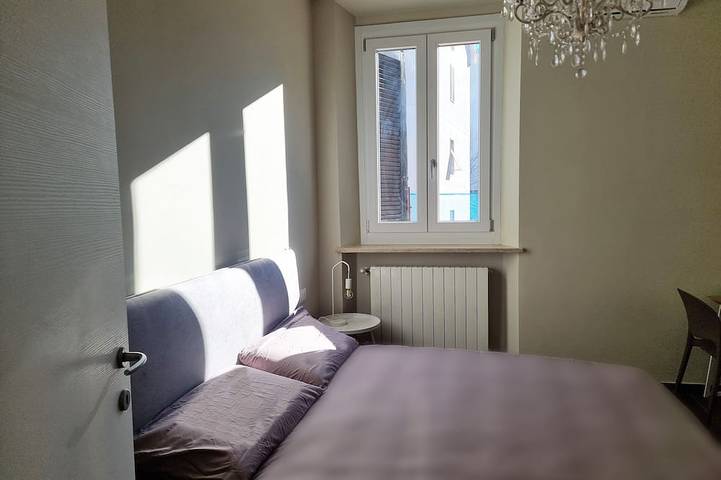Ganze Wohnung, Zwei-Zimmer-Apartment mit Küche-Pavia-nahe Zentrum in Pavia, Pavia Provinz