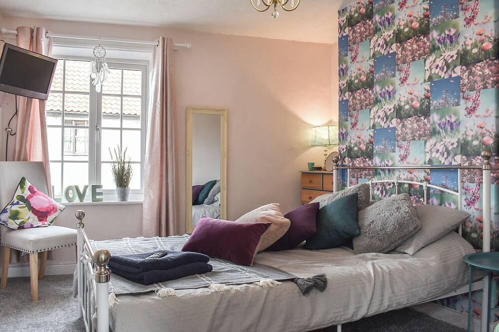 2 bedroom accommodation in Sadberge in Darlington