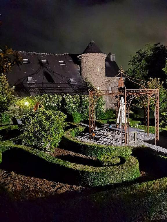 Manoir de Kerledan - Le Nid in Carhaix-Plouguer, Région de Châteaulin