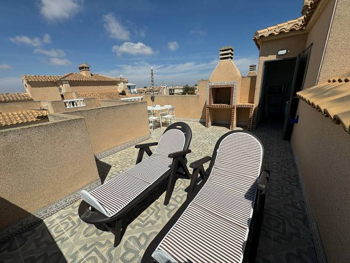 Ferienwohnung für 12 Personen, mit Seeblick und Meerblick sowie Ausblick und Garten in Torrevieja - 3
