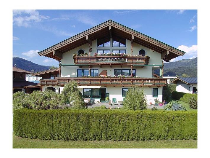 Kalkstein im Haus Ursula in Loferer und Leoganger Steinberge, Sankt Johann in Tirol