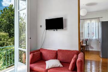 Vacation Rental for 5 Guests in Katouna, Greece, Picture 3