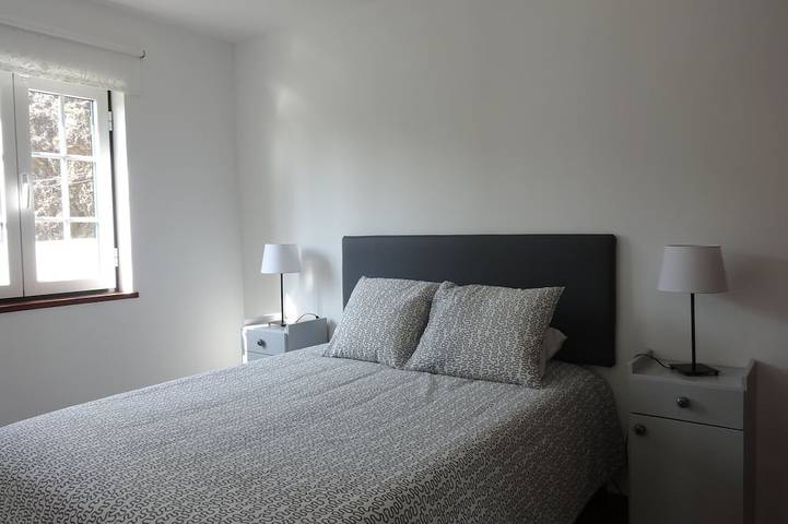 Location de vacances pour 4 personnes, avec jardin et jacuzzi, animaux acceptés dans Vilar de Mouros - 3