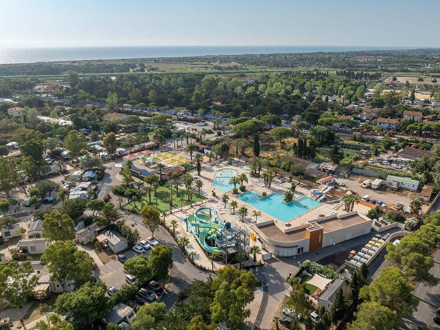 Camping Oasis et California - Mobilhome 6 personas - Mobil-home | Confort | 3 Dormitorios | 6 Pers. | Terraza elevada in Le Barcarès, Côte d'Améthyste