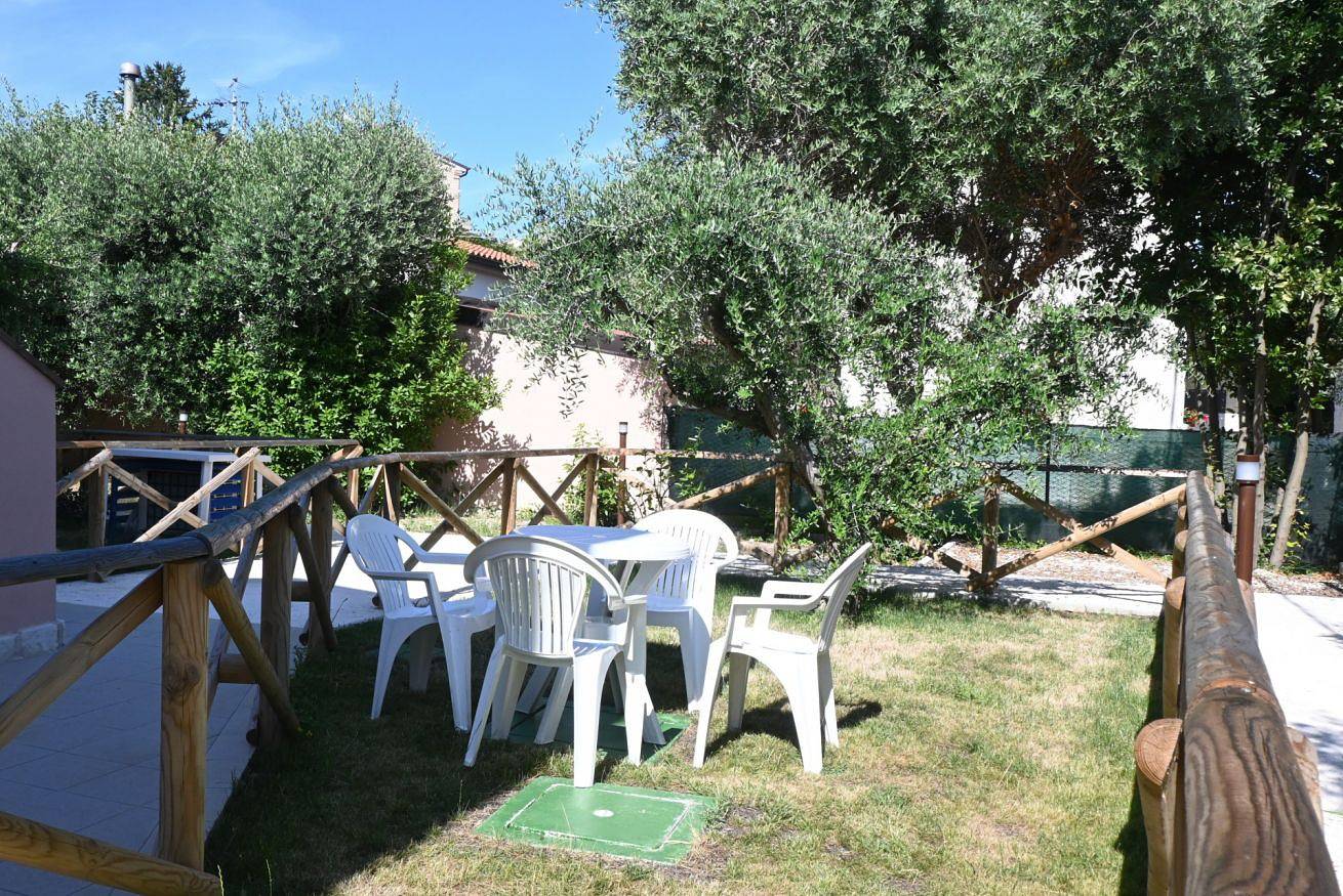 Appartamento intero, S378 - Sirolo, nuovo bilocale con giardino e parcheggio in Sirolo, Riviera del Conero