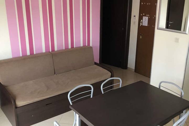 Appartement entier, Appt 4-6 Pers Piscine/Clim/Plage A 200M/Proche Ile Rousse in Losari, Belgodère