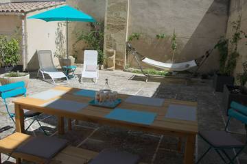 Location de vacances pour 6 personnes, avec balcon à Cadenet