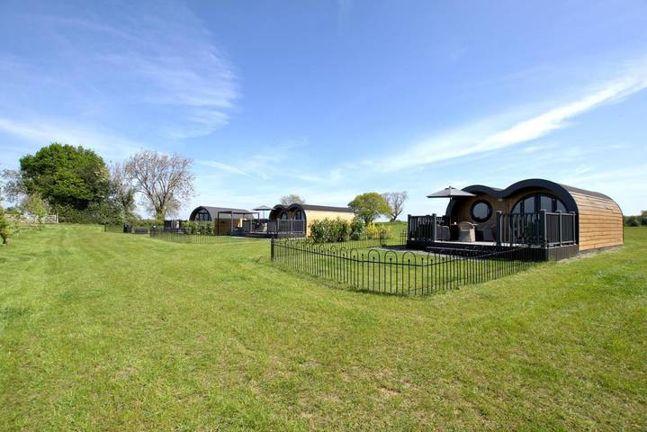 Lodge pour 4 personnes, avec jardin et vue, animaux acceptés - 1