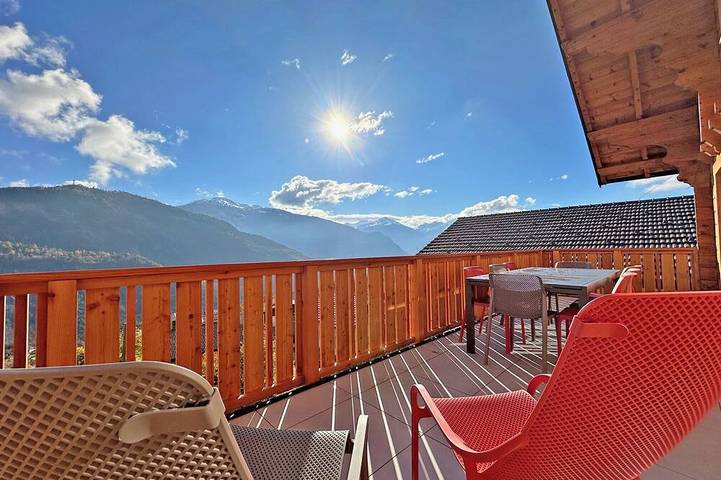 Ferienwohnung für 8 Personen, mit Terrasse und Garten - 1