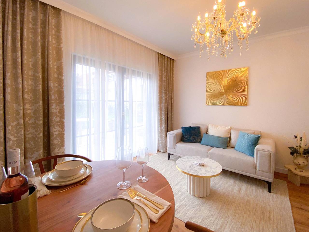 Ganze Ferienwohnung, Superior Apartment in Neustadt an der Weinstraße, Pfälzer Rheinebene