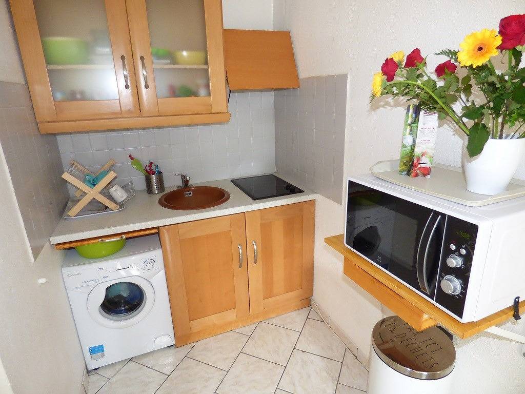 Appartement de vacances entier, A deux pas de la plage, tout à pied, parking privé in Les Sablettes, La Seyne-sur-Mer