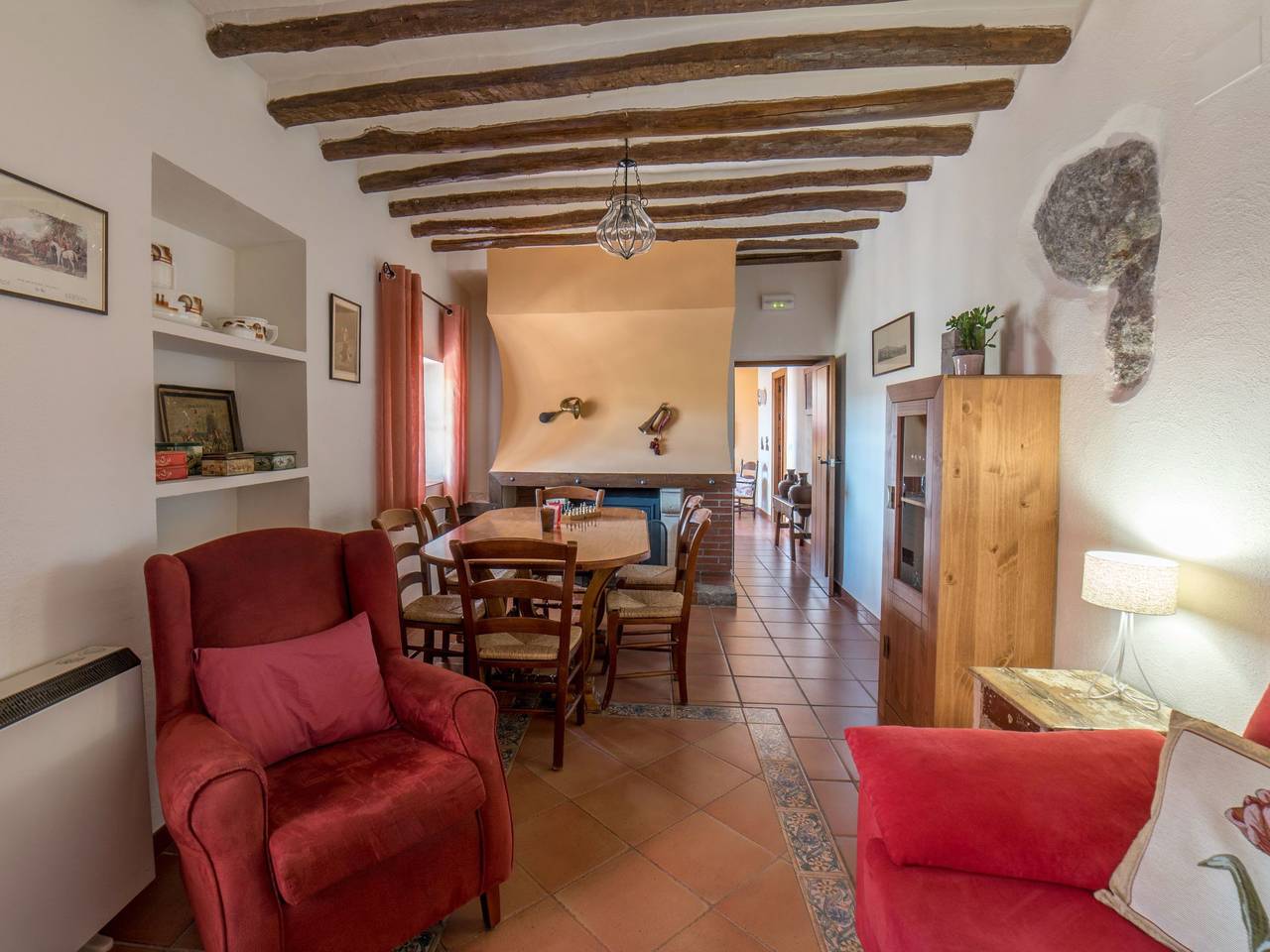 Moderno refugio con piscina y chimenea, cerca del río y restaurantes in Dúrcal, Provincia de Granada