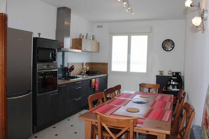 Gîte pour 8 personnes, avec jardin et piscine à Albi - 4