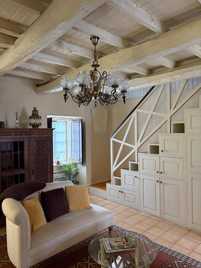 Apartamento para 10 personas, con Balcón además de Terraza y Vistas en Comarca de Sarria