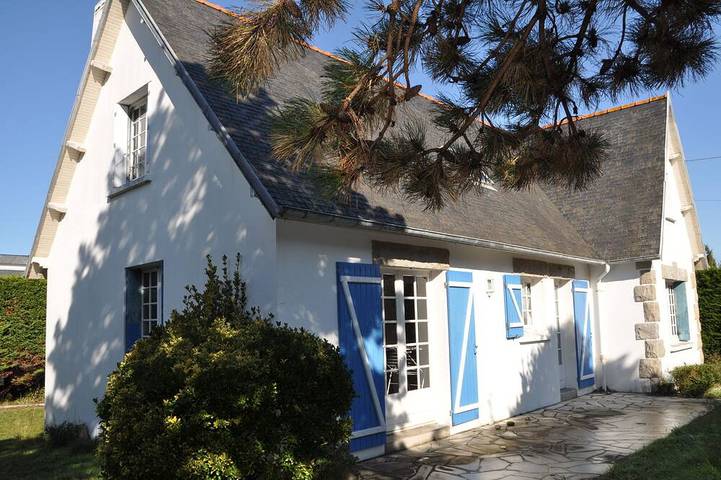 Location de vacances pour 7 personnes, avec jardin et terrasse dans Caroual