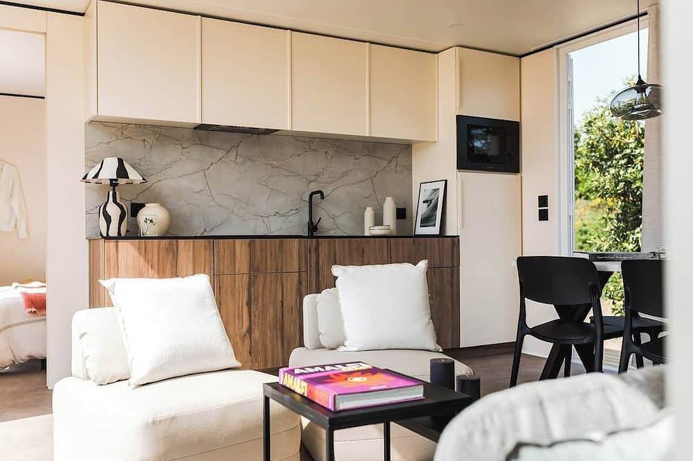 Chalet Prestige Key West - Luxury wellness at the forest with private sauna in Drenthe