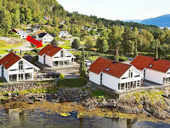 Ferienhaus für 12 Personen, mit Terrasse und Whirlpool sowie Pool und Sauna, kinderfreundlich in Rogaland - 2