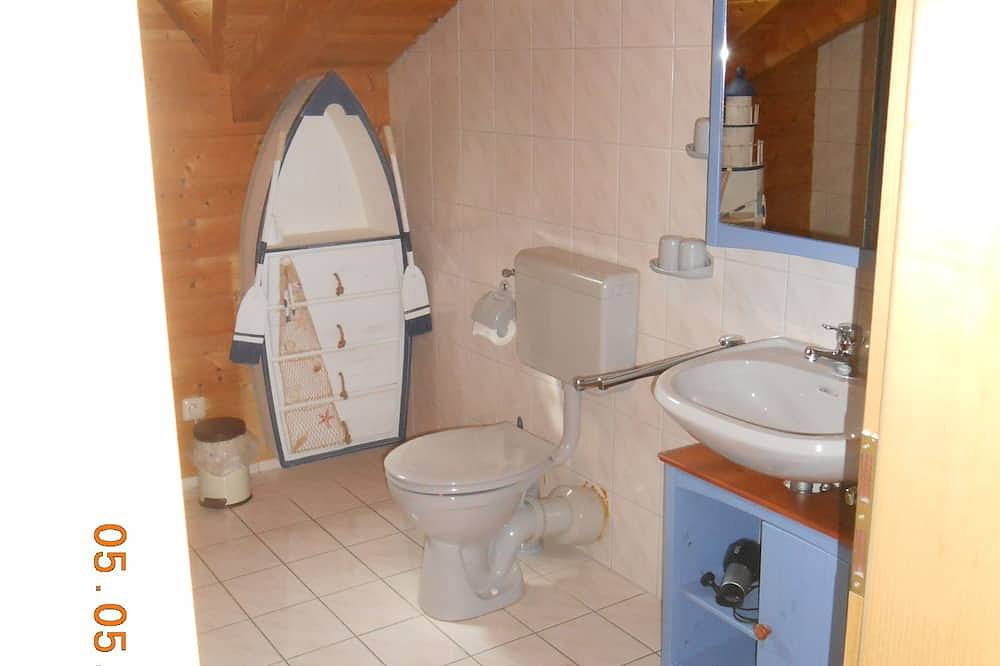 Nice holiday home \"Aunt Emma\" in Regen, Bavarian Forest, pets welcome in Regen (East Bayern), Eastern Bavaria