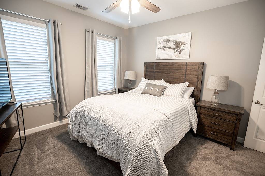 Single Story - 2 Min to St. Jude - Fenced Patio in Memphis, Tennessee