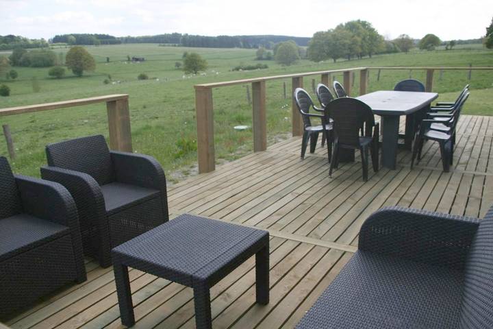 Location de vacances pour 9 personnes, avec vue et jardin à Sainte-Ode - 4