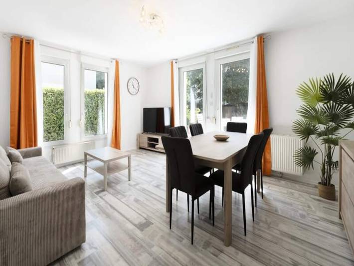 Gîte pour 6 personnes, avec jardin, adapté aux familles à Woippy