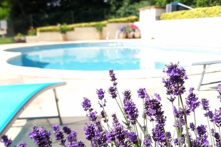 Location de vacances pour 20 personnes, avec Jardin et Piscine à Langoëlan - 4