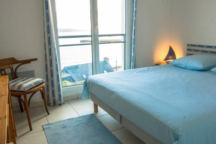 Gîte pour 4 personnes, avec terrasse dans Plage de Morgat - 2