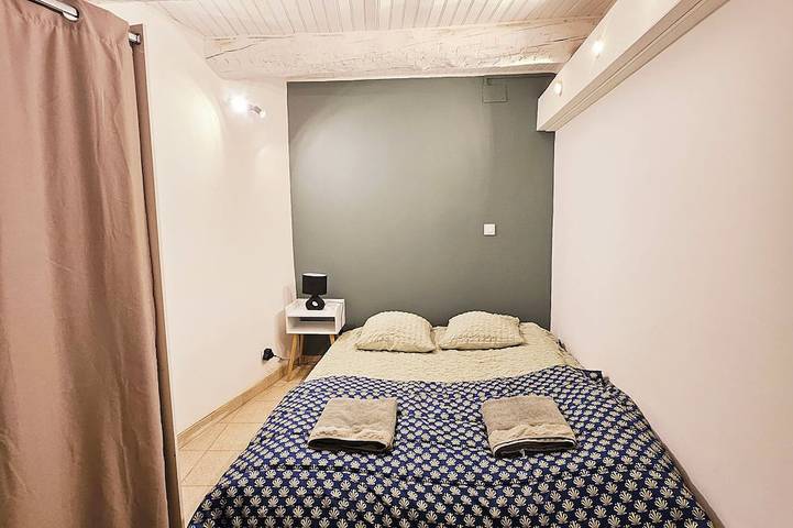 Apartamento entero, Apartment Les Bourgardes in Caumont-sur-Durance, Vaucluse