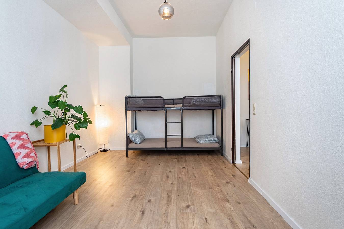 Ganze Wohnung, Ferienwohnung 'Next Home' mit Wlan und Klimaanlage in Duisburg, Niederrhein