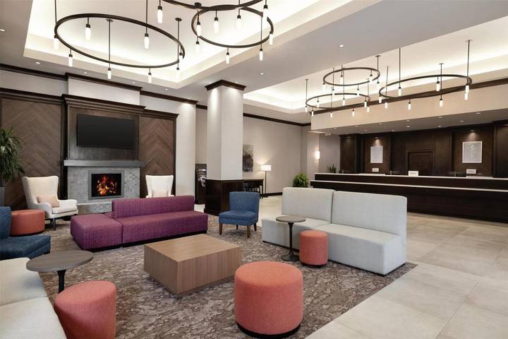 Apartamento para 4 personas, con jacuzzi además de piscina y terraza en Atlanta