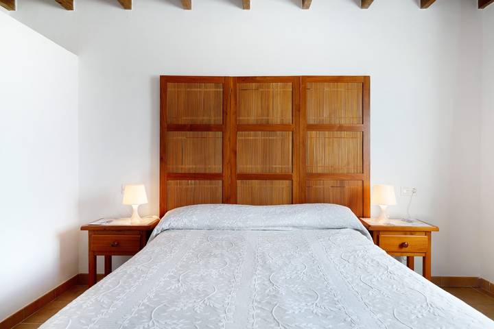 Ferienhaus 'San Roque 2' mit Bergblick und Wlan in Tinajo, Timanfaya