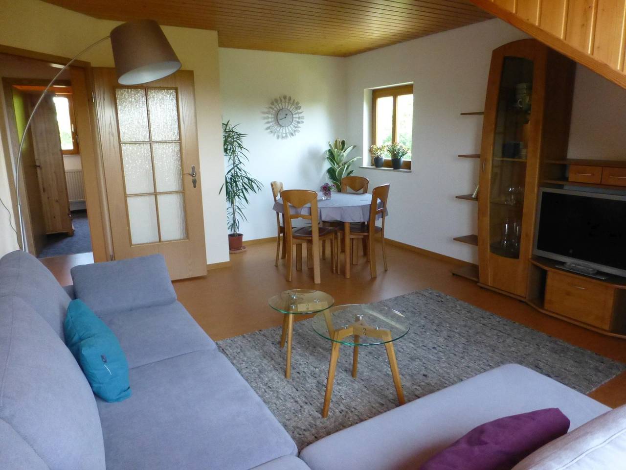 Ganze Wohnung, Ferienwohnung 'Wollgras, 100qm' mit Bergblick und Wi-Fi in Ostrach, Region Bodensee-Oberschwaben