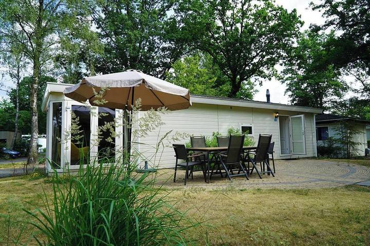 Chalet voor 6 personen, met tuin in Arnhem