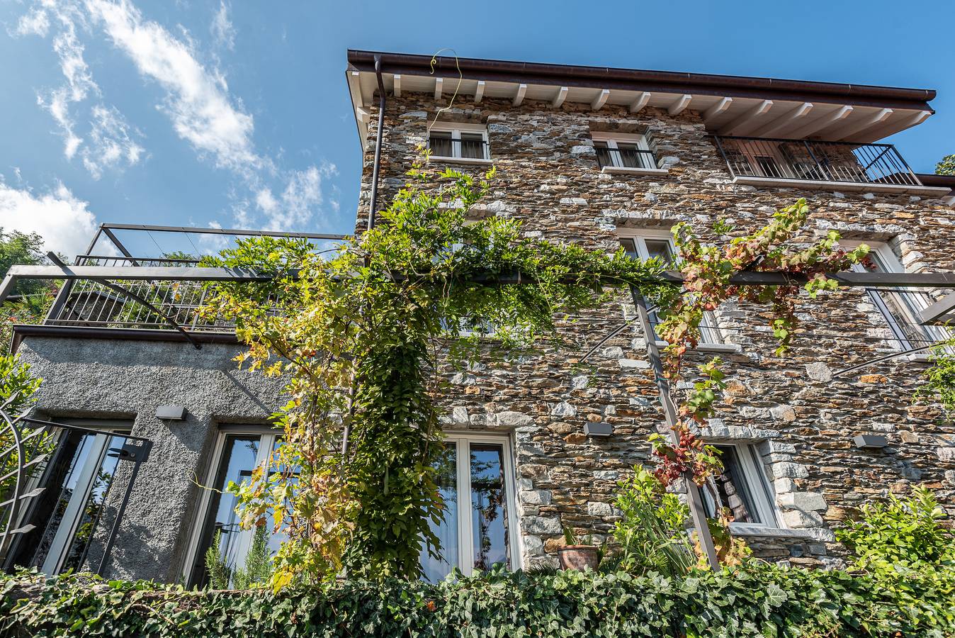 Landhaus Lifestyle in Santa Maria Rezzonico, Comune di San Siro