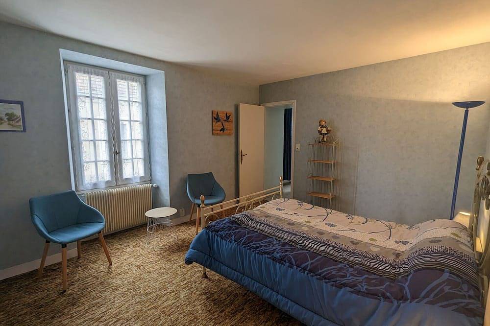 Geräumiges Haus mit Hof und Kamin im Herzen des Parks von Brenne in Mézières-en-Brenne, Le Blanc und Umgebung