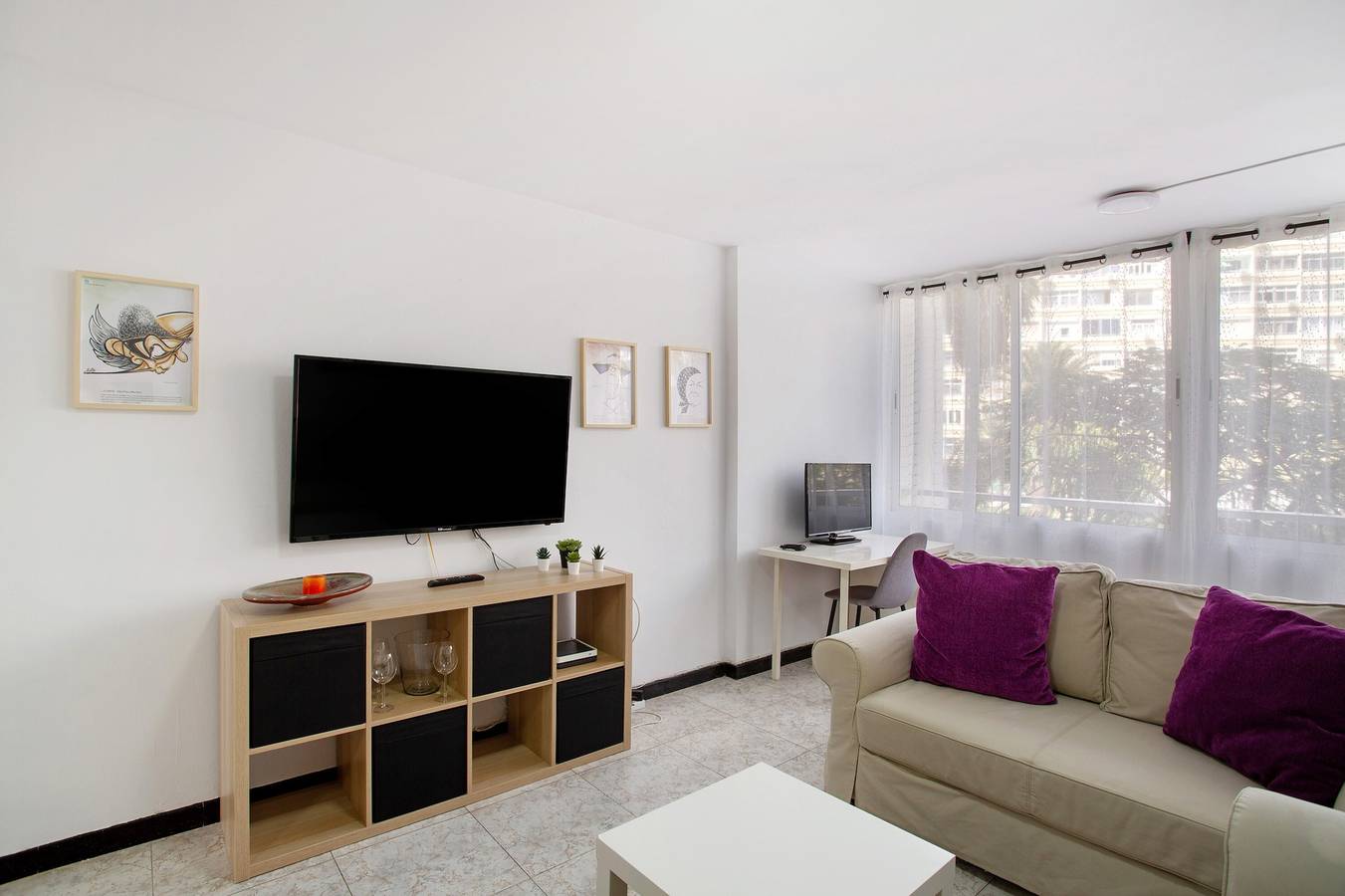 Apartamento entero, Apartamento vacacional "Lidia" con vistas al lago, piscina compartida y Wi-Fi in Maspalomas, San Bartolomé de Tirajana