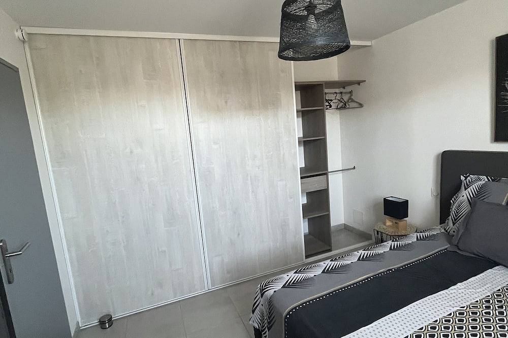 Furnished 3-star suburb house 800 m from the spa and 15 mn from the town center in Rochefort, Rochefort region
