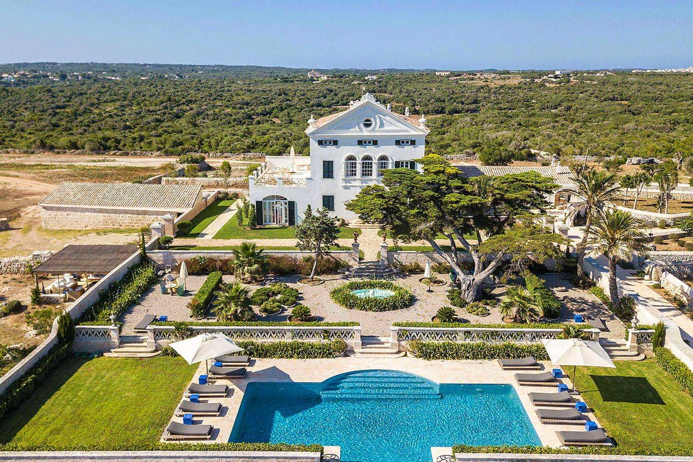 Villa pour 12 personnes avec jacuzzi in Mahón, Minorque
