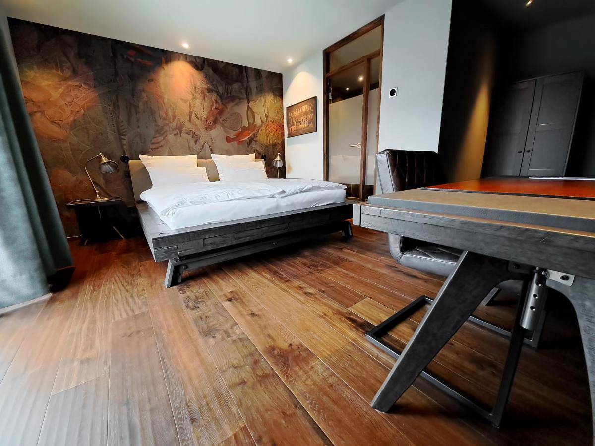 Motelplushotel Biggeseefront in Olpe, Biggesee
