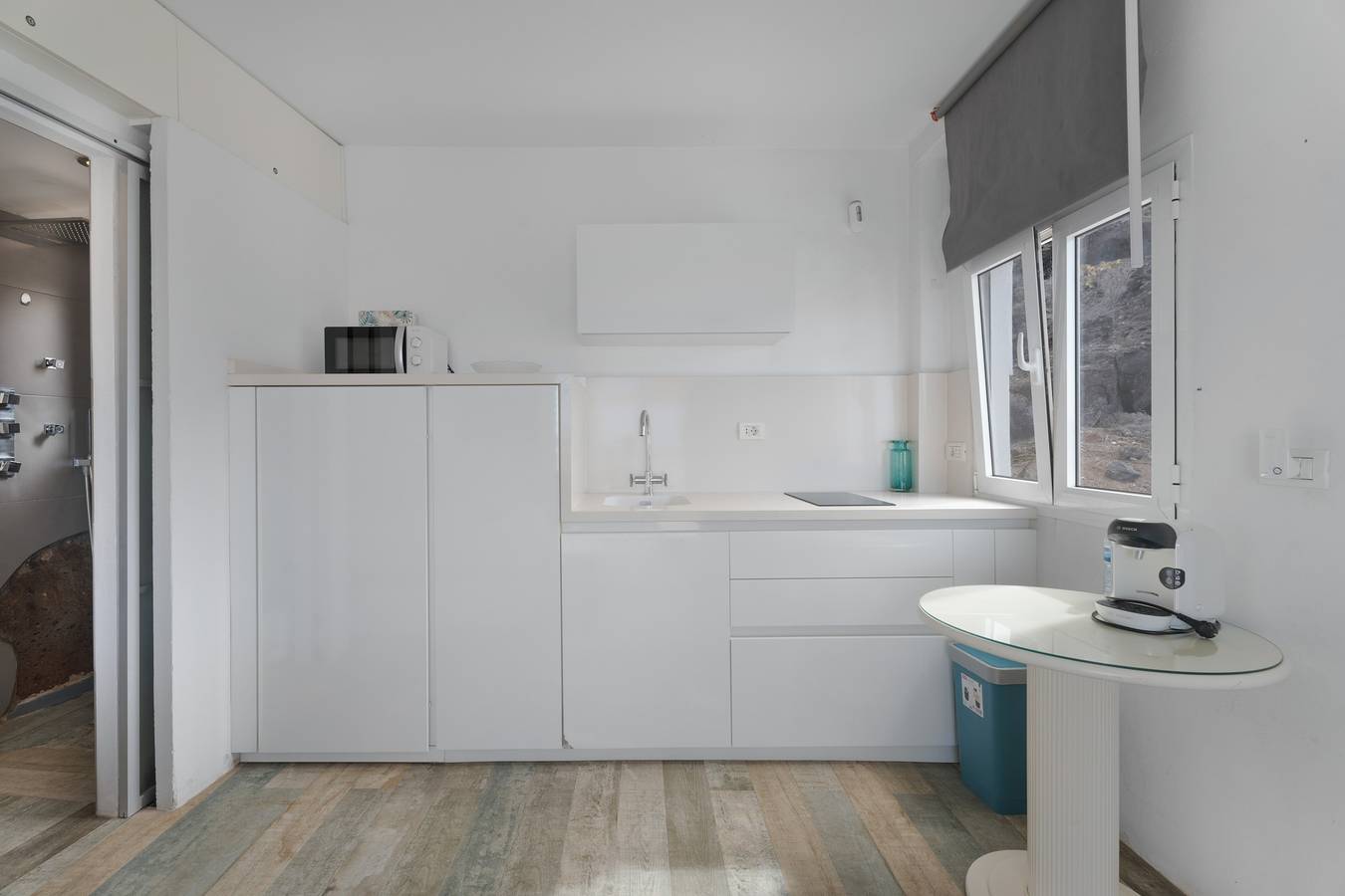 Vakantiehuis 'Tucadam Suites' met zeezicht, privéterras en Wi-Fi, foto 9