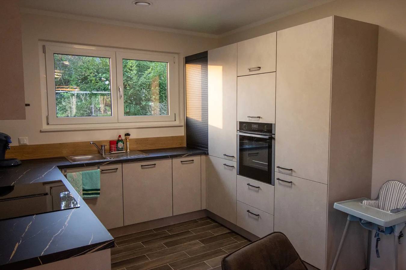 Entire apartment, Apartment 'Ferienhaus Lautenbach' with Mountain View, Private Terrace and Wi-Fi in Lautenbach, Central Black Forest
