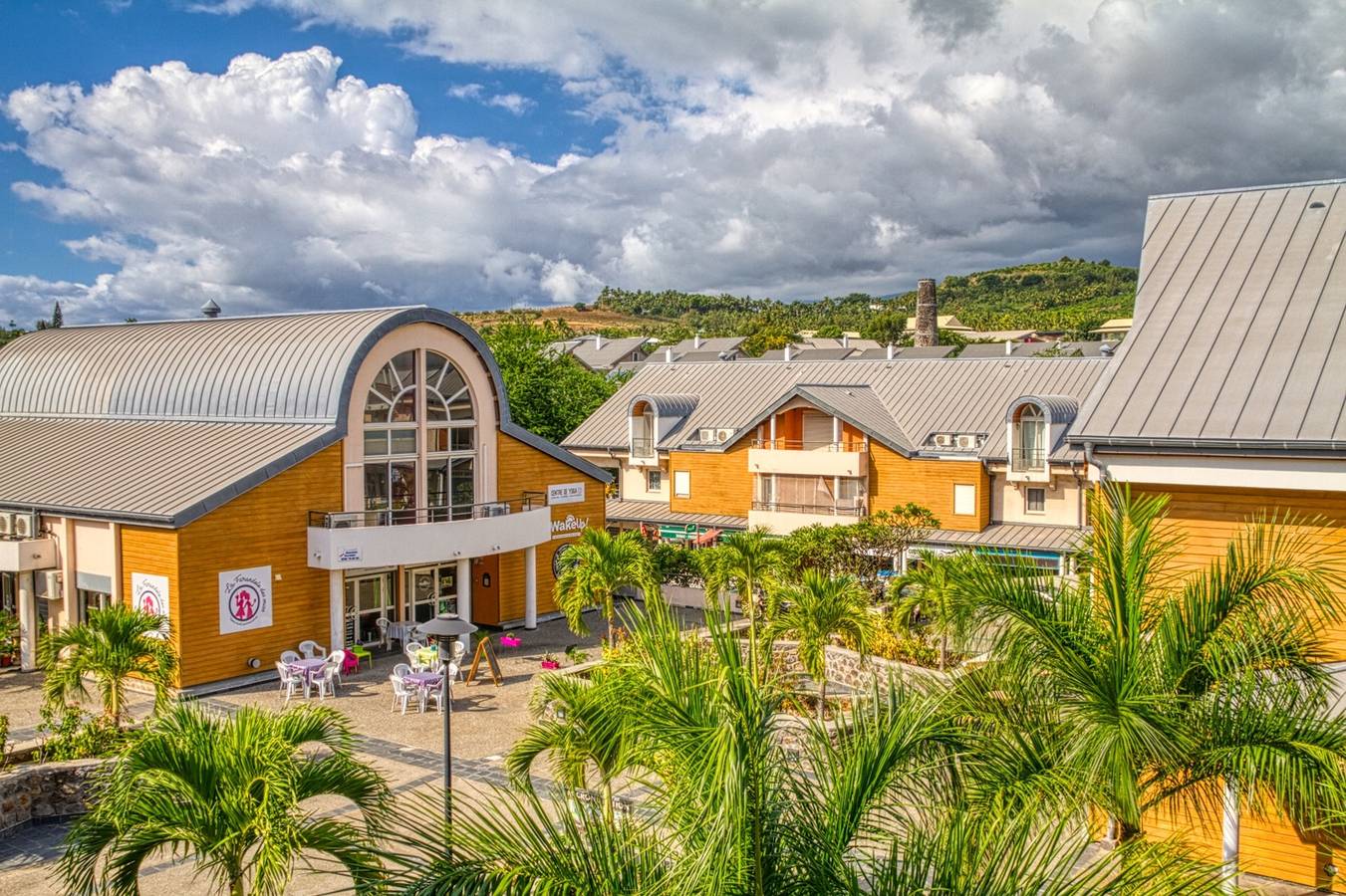 Studio entier, Studio confortable à Saint-Gilles, 36 m², vue montagne in Saint-Gilles les Bains, Saint-Paul (Réunion)