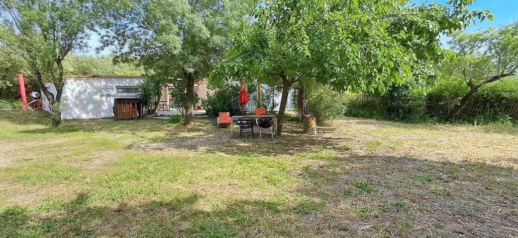 Location de vacances pour 5 personnes, avec terrasse et jardin à Cabrières (Gard) - 2