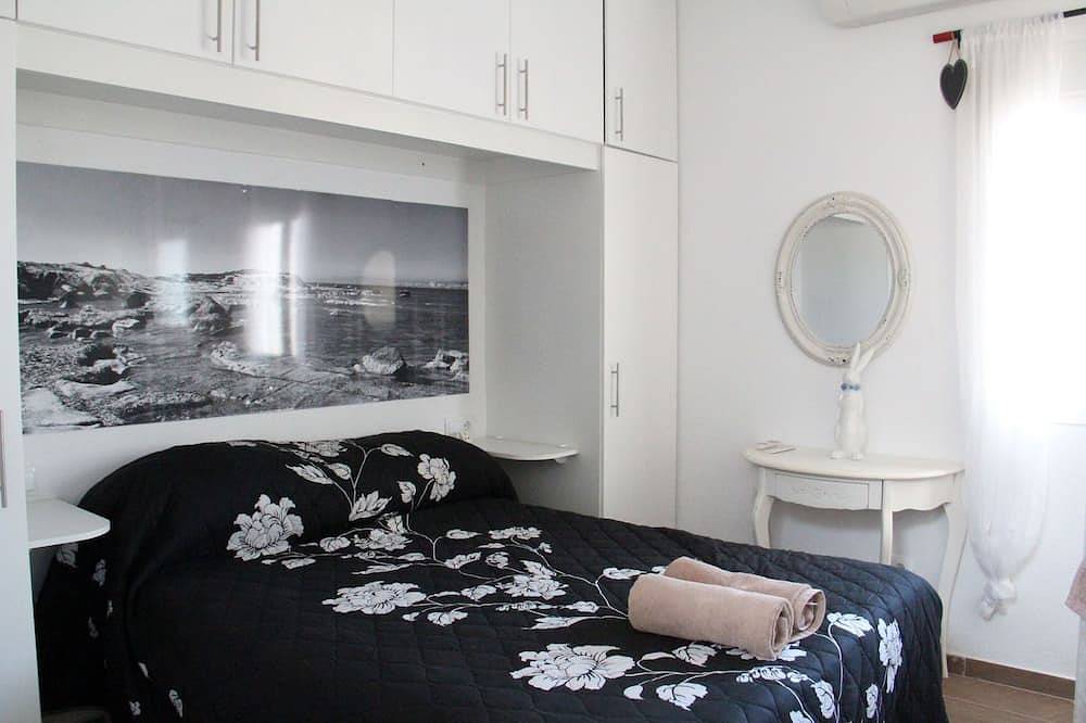 Entire apartment, The Perfect Penthouse on the Villamartin Plaza With Views Inside the Plaza. in Brisas y Golf, Orihuela