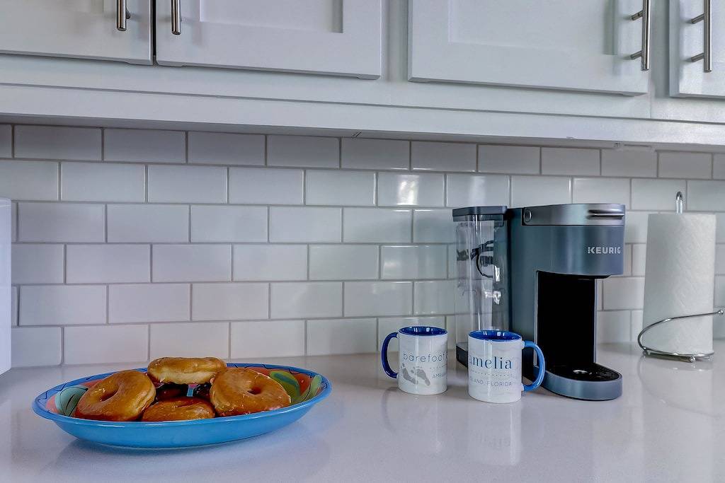 Ganze Wohnung, Sea Glass Cottage #4 | Renovated | Steps to Beach | Outdoor Courtyard in Fernandina Beach, Amelia Island