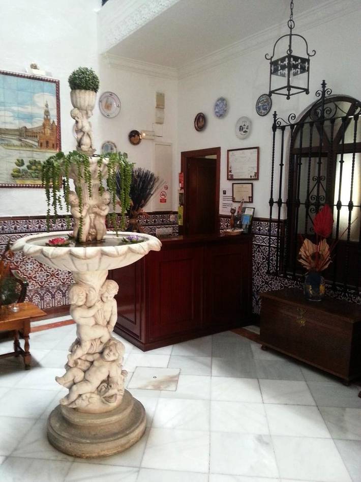 BnB für 3 Personen, mit Ausblick und Balkon in Sevilla