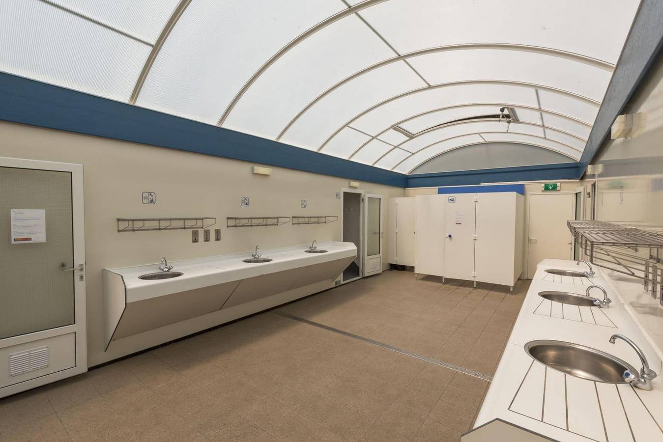 Europarcs Poort van Amsterdam — Stellplatz Komfort Xl in Markermeer