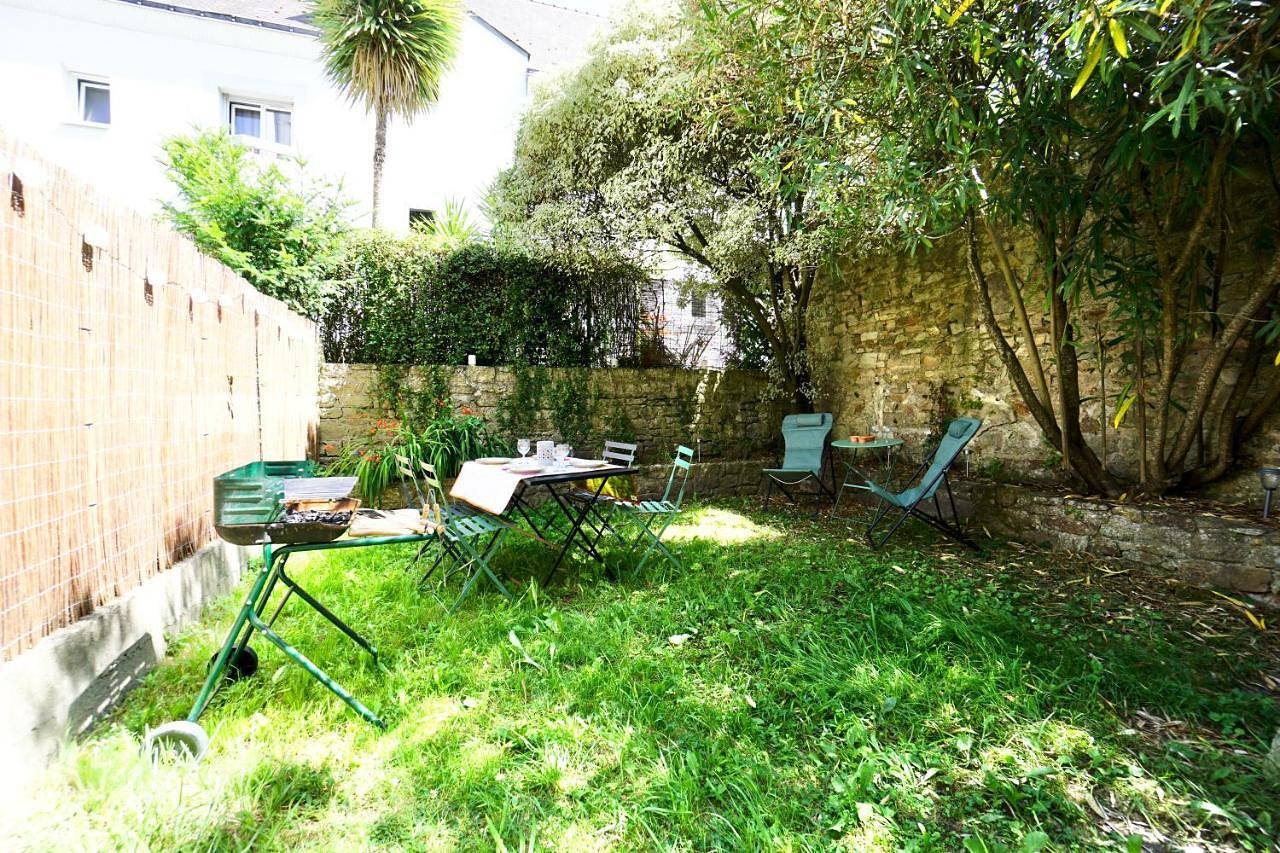 Appartement entier, Urbana - centre ville - jardin in Lorient, Côte des Mégalithes
