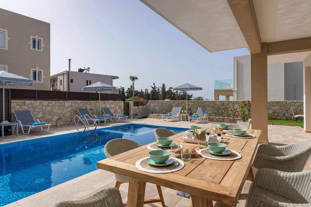 Villa pour 6 personnes avec jardin in Agia Marina, Région de la Canée