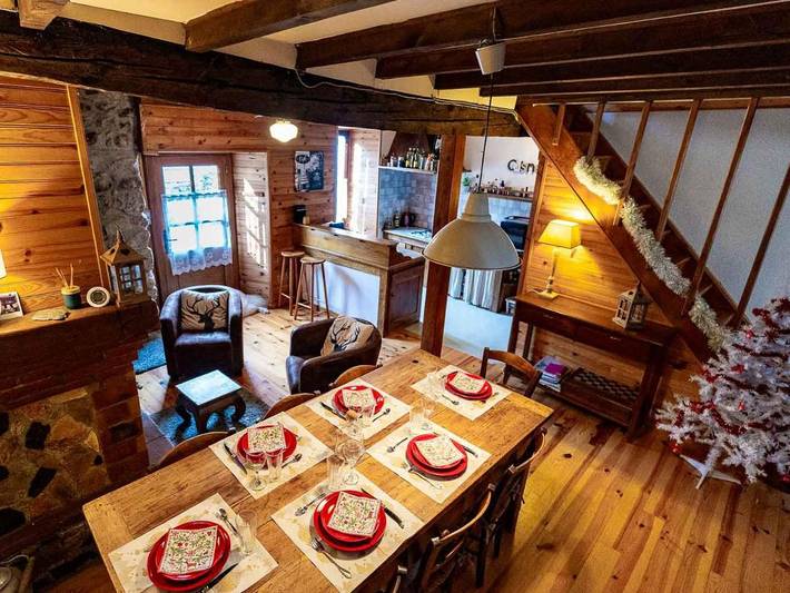 Gîte pour 7 personnes, avec jardin et vue à Ustou - 4